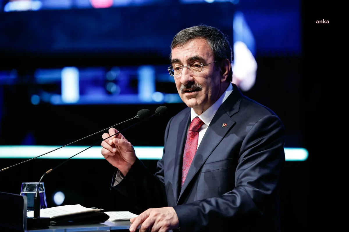 Cevdet Yılmaz sorunlu fon tedbirlerinin tüm piyasaya mal edilmesini yanlış buldu