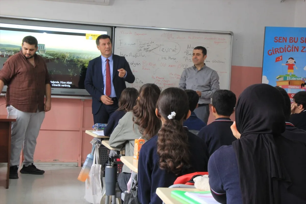 Cizre Milli Eğitim Müdürü İke, LGS öğrencilerine sosyal medya tavsiyesi verdi