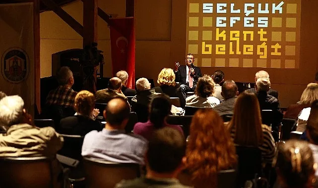 Cumhuriyetin Eylem ve Fikir İnsanı Mahmut Esat Bozkurt Efes Selçuk'ta Anıldı