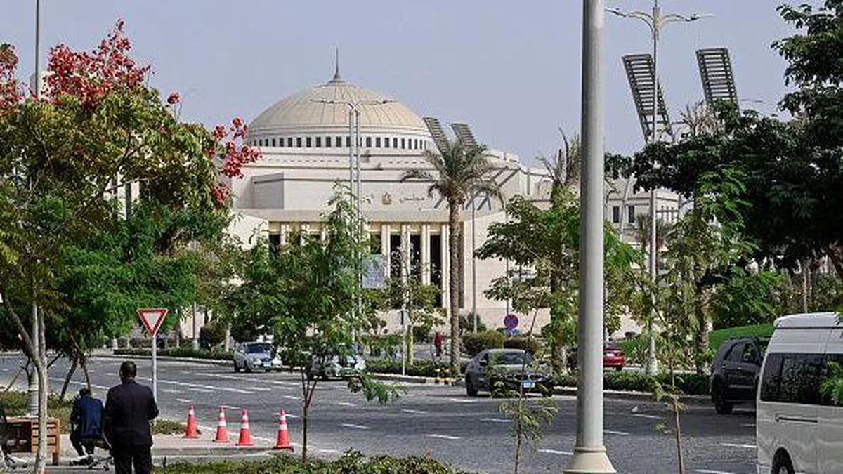 Mısır Meclisi, Sisi'nin Suudi Arabistan'a askeri destek talebini üçte ikiyle onayladı