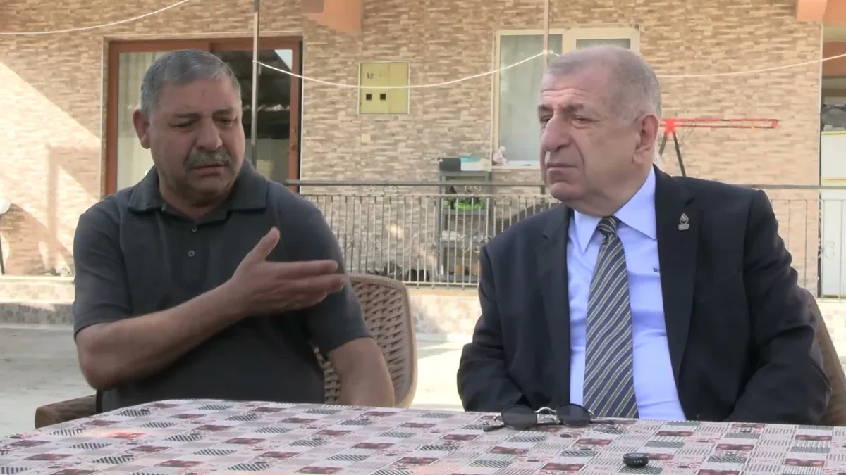 Ümit Özdağ, Denizli'de Gazi Erdal Özdemir'in ailesine taziye ziyaretinde bulundu