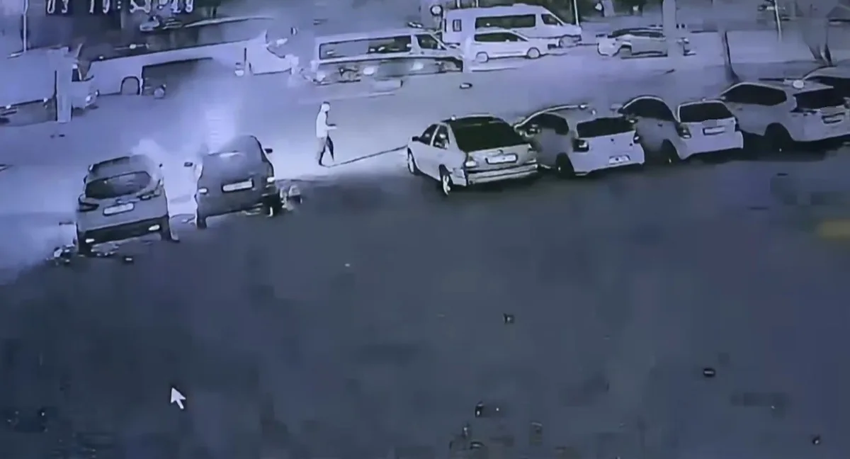Antalya Serik'te oto galeride 6 aracı kundaklayan şüpheli tutuklandı