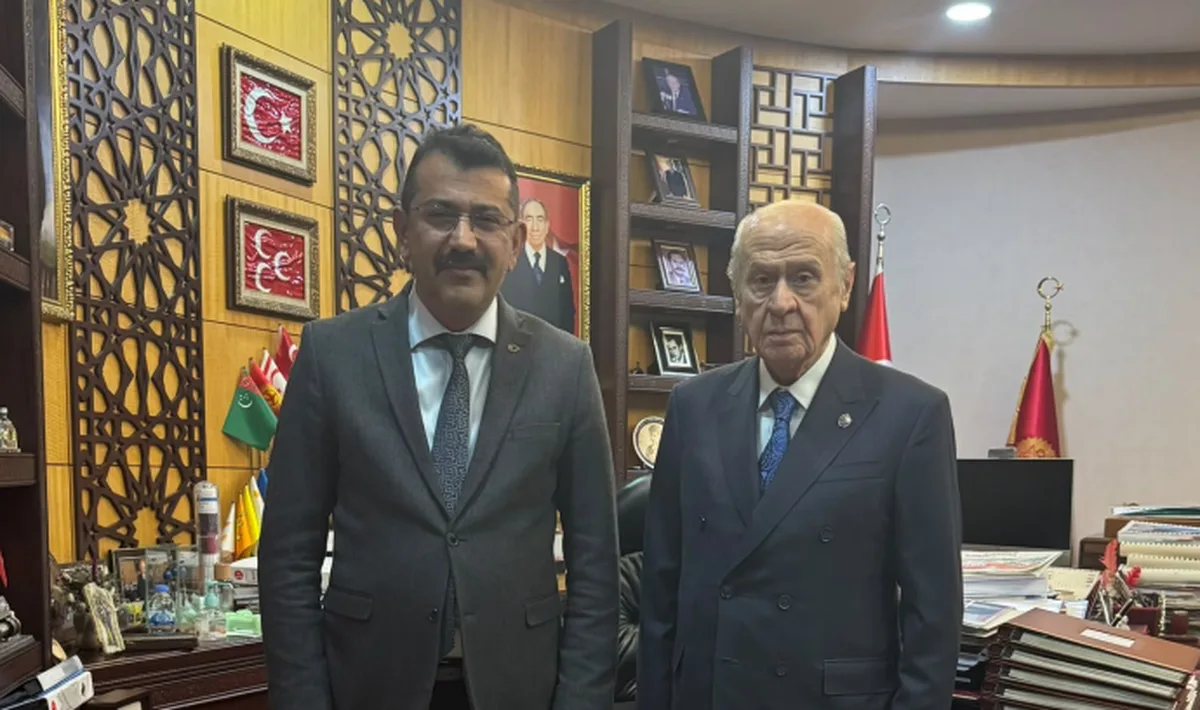 MHP Genel Başkanı Bahçeli, Türk Yerel Hizmet-Sen Başkanı Tabakoğlu'nu kabul etti