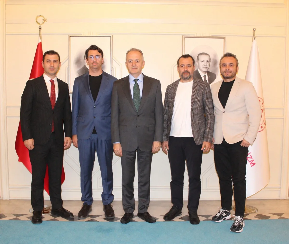 Kültür ve Turizm Bakan Yardımcısı Yazgı, SİSAY'la sinema salonu yatırımlarını görüştü