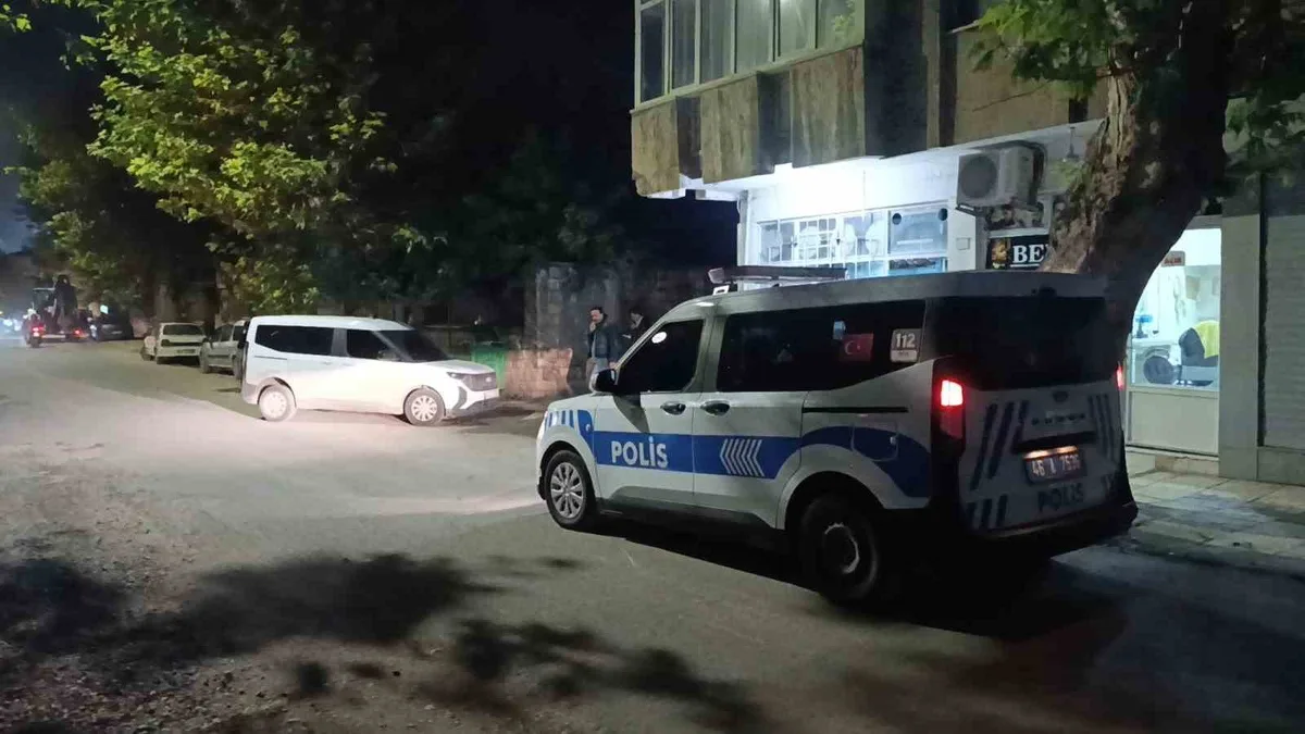Kahramanmaraş'ta genç kıza vurup 75 bin lirasını gasp eden şüpheliler aranıyor