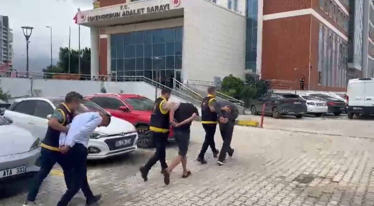 İskenderun'da hırsızlık, gasp ve yaralama olaylarında 3 şüpheliden 2'si tutuklandı