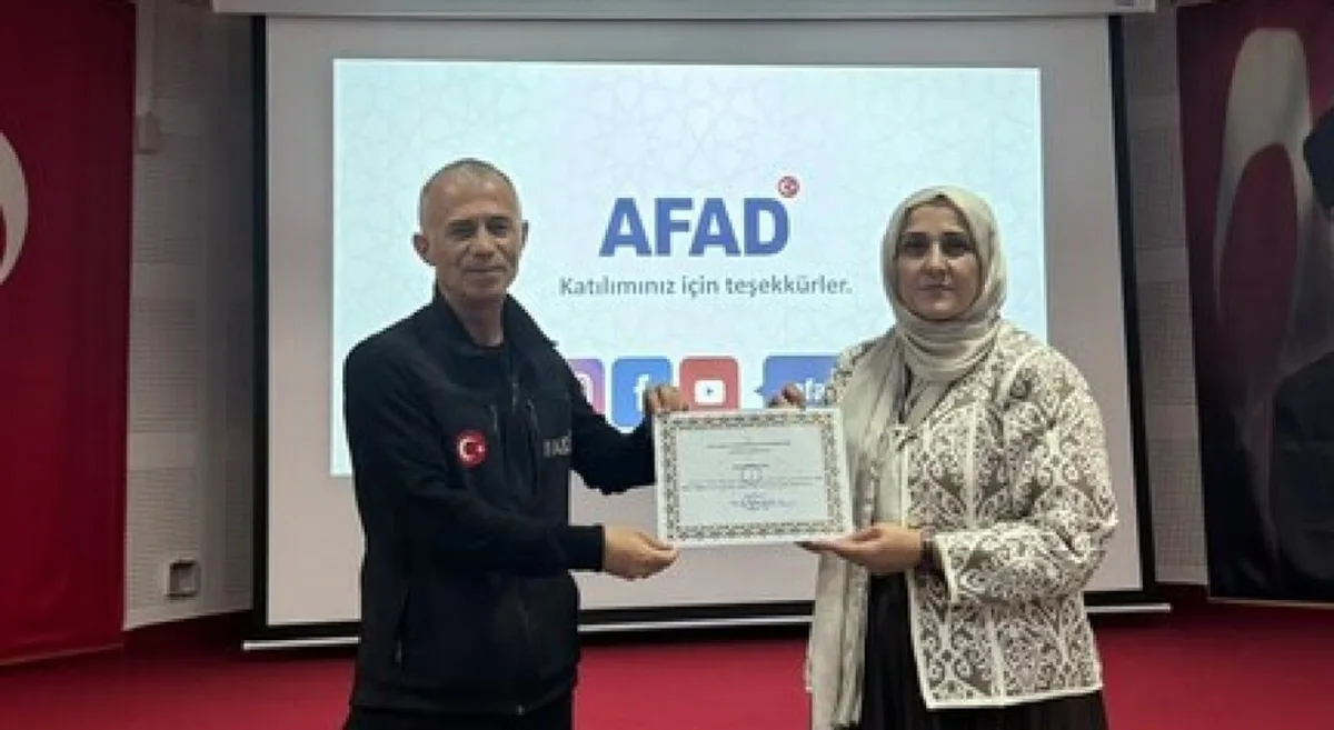 DPÜ Eğitim Fakültesinde AFAD'ın katılımıyla afet bilinci semineri düzenlendi