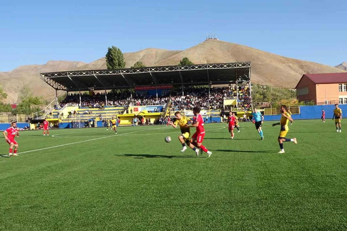 Kupada büyük sürpriz! 3. Lig ekibi Süper Lig'den düşen takıma gol yağdırdı