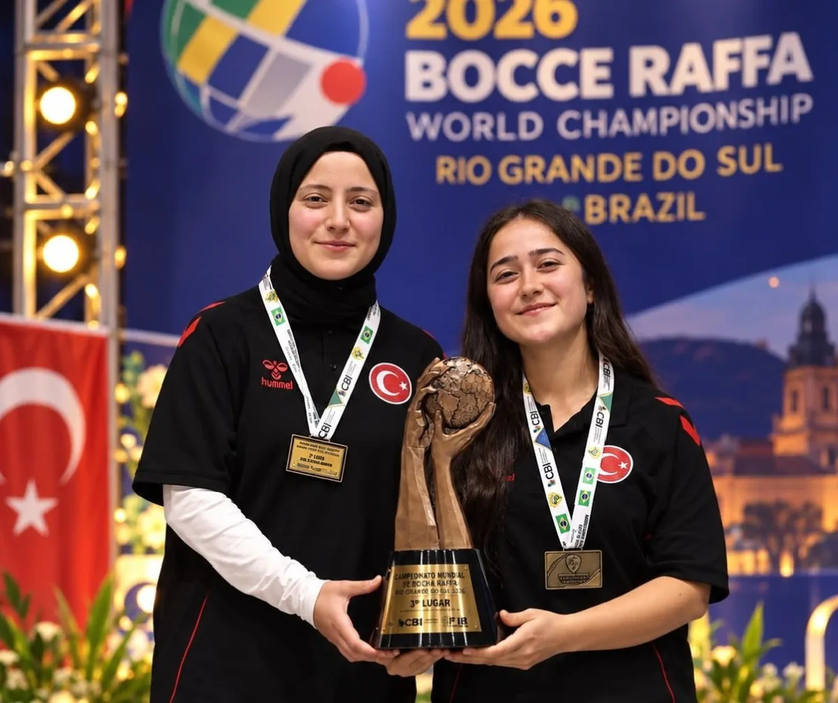 Samsunsporlu Selma Kalanç, Brezilya'da dünya üçüncüsü olarak bronz madalya kazandı