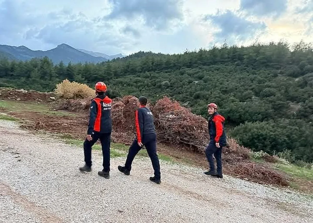 Denizli Merkezefendi'de Alzheimer hastası yaşlı kadın için geniş arama başlatıldı