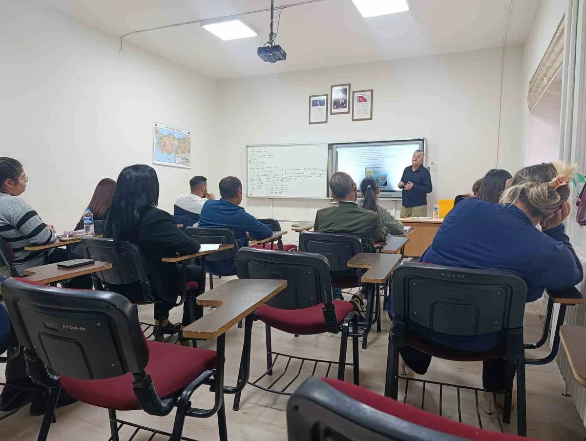Kars Halk Eğitimi Merkezi’nin emlak danışmanlığı kursu 23 Ekim’de başladı