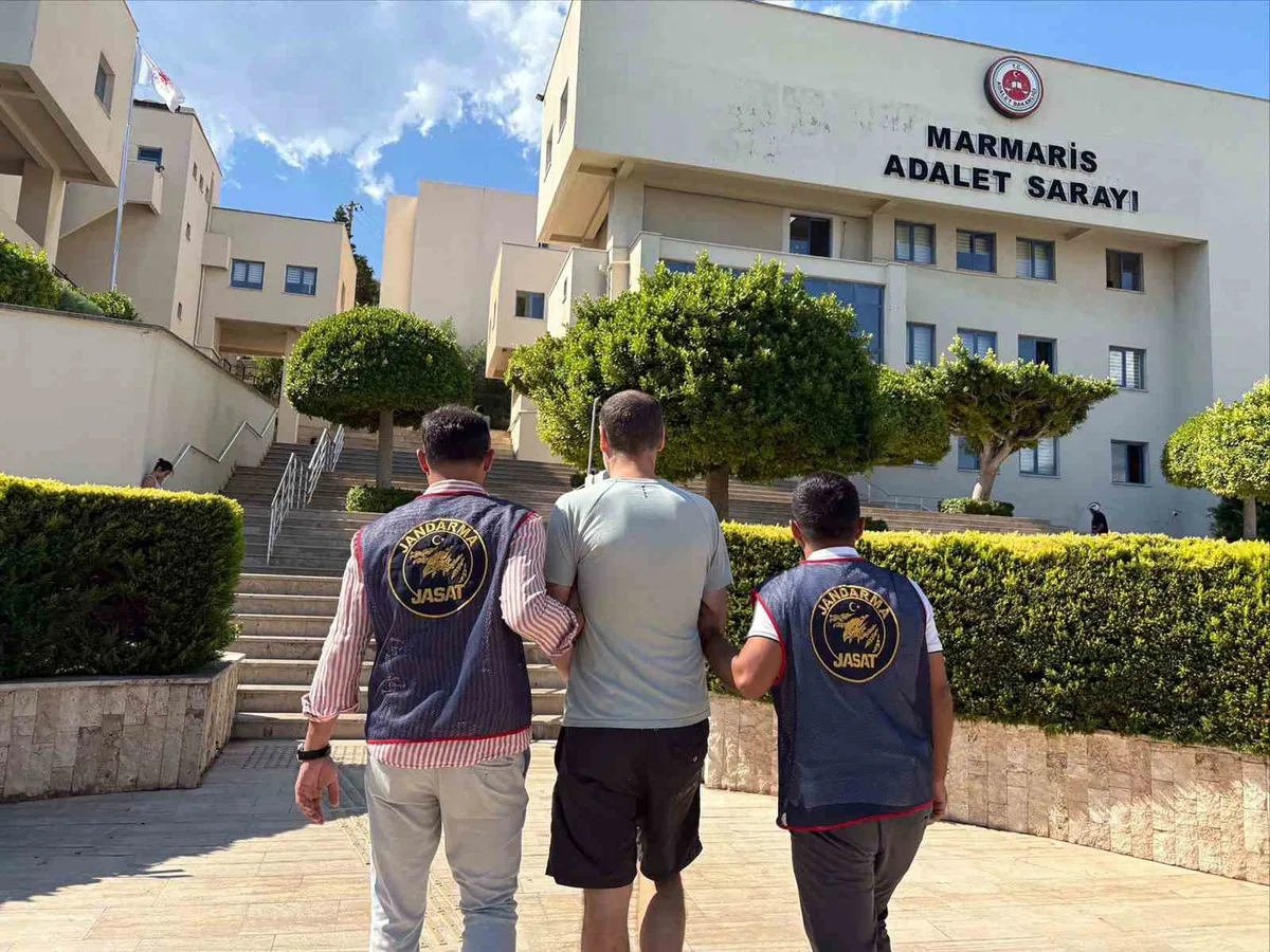Muğla'da jandarmanın denetimlerinde aranan 97 şahıs yakalandı, 27'si tutuklandı