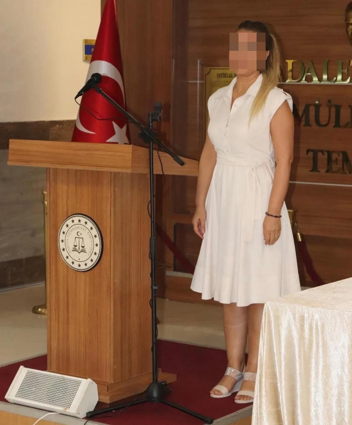 Yalova Adliyesi'nde zimmet iddiasıyla müdür dahil 2 personel tutuklandı