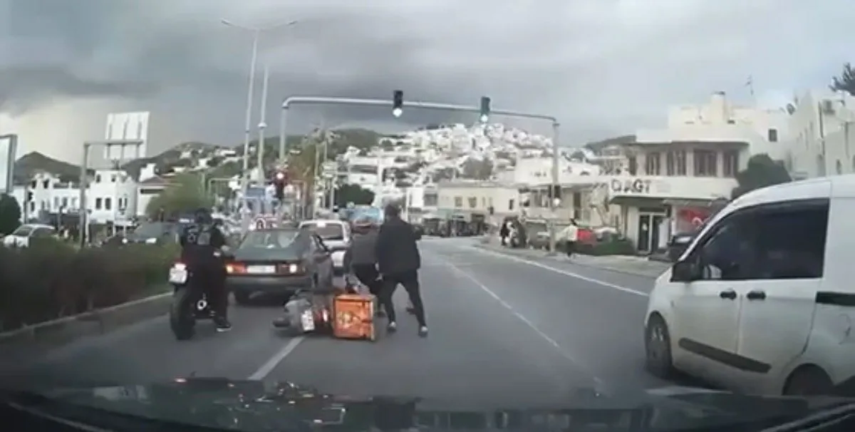 Bodrum’da trafikte kuryeye saldıran 2 kişiye 360 bin lira ceza