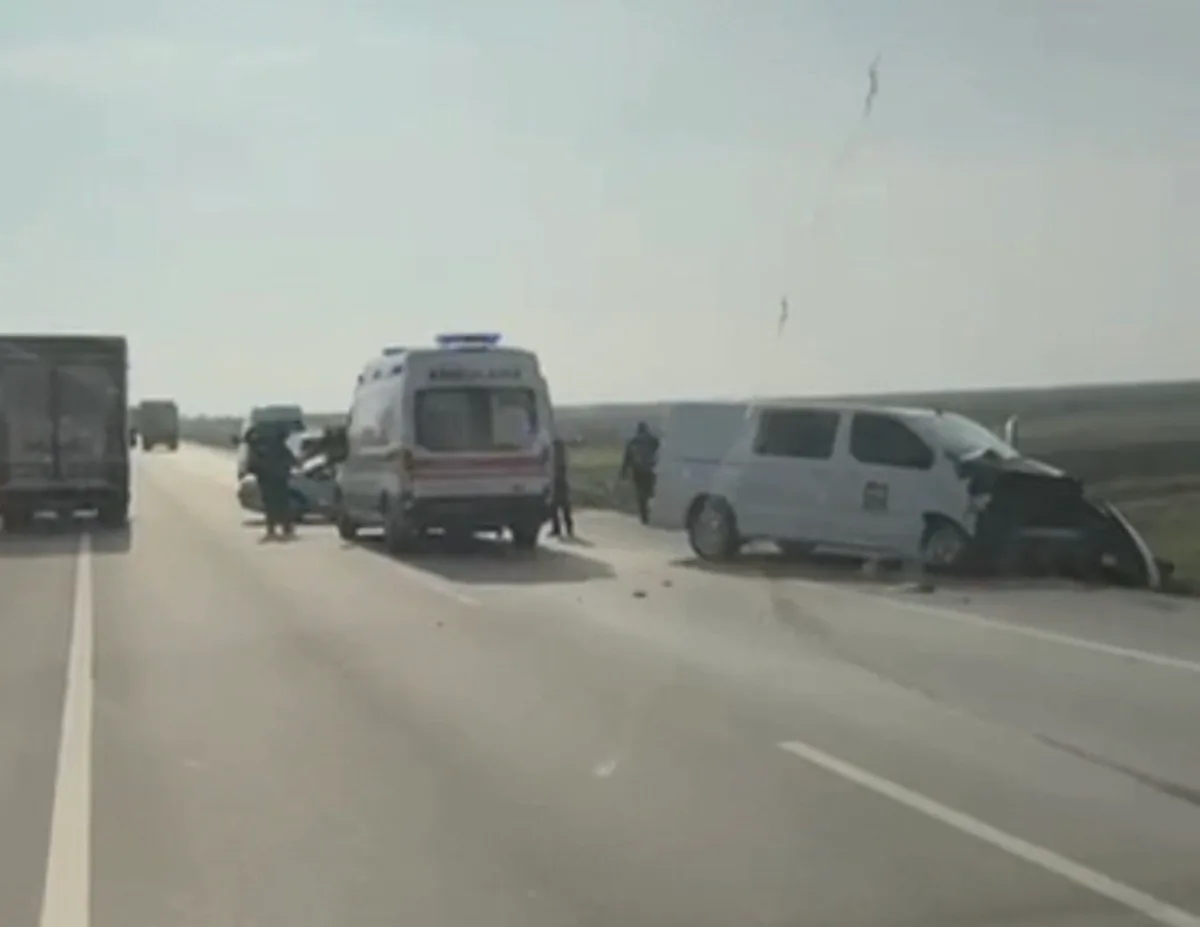 Gönen-Bandırma yolunda trafik kazasında yaralanan 3 kişi hastaneye kaldırıldı