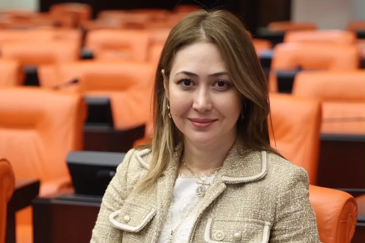 MHP Milletvekili Zuhal Karakoç, omurga kırığı tedavisinin ardından taburcu edildi