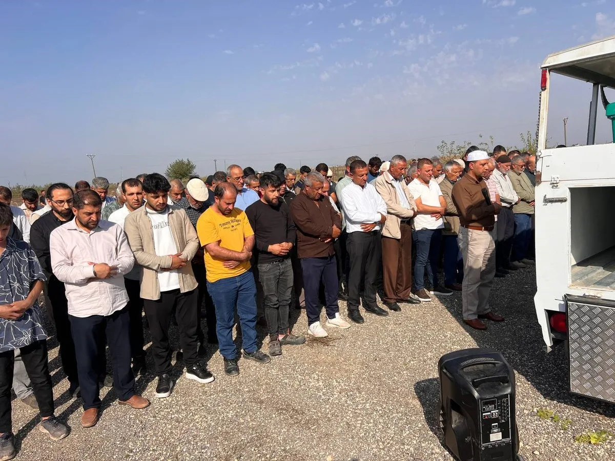 Hatay Reyhanlı'da otomobilin çarptığı anne ve 4 yaşındaki kızı hayatını kaybetti