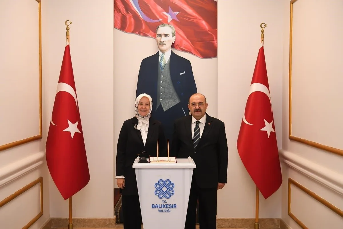 Bakan Yardımcısı Leman Yenigün, Balıkesir'de çocuk hakları buluşmasına katıldı