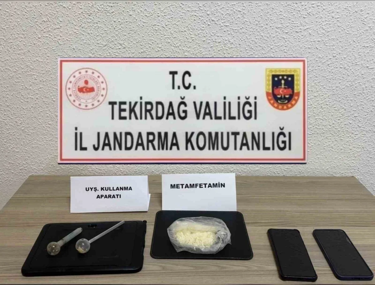 Tekirdağ'ın Marmaraereğlisi'nde 80 gram metamfetamin bulundu, 2 şüpheli tutuklandı