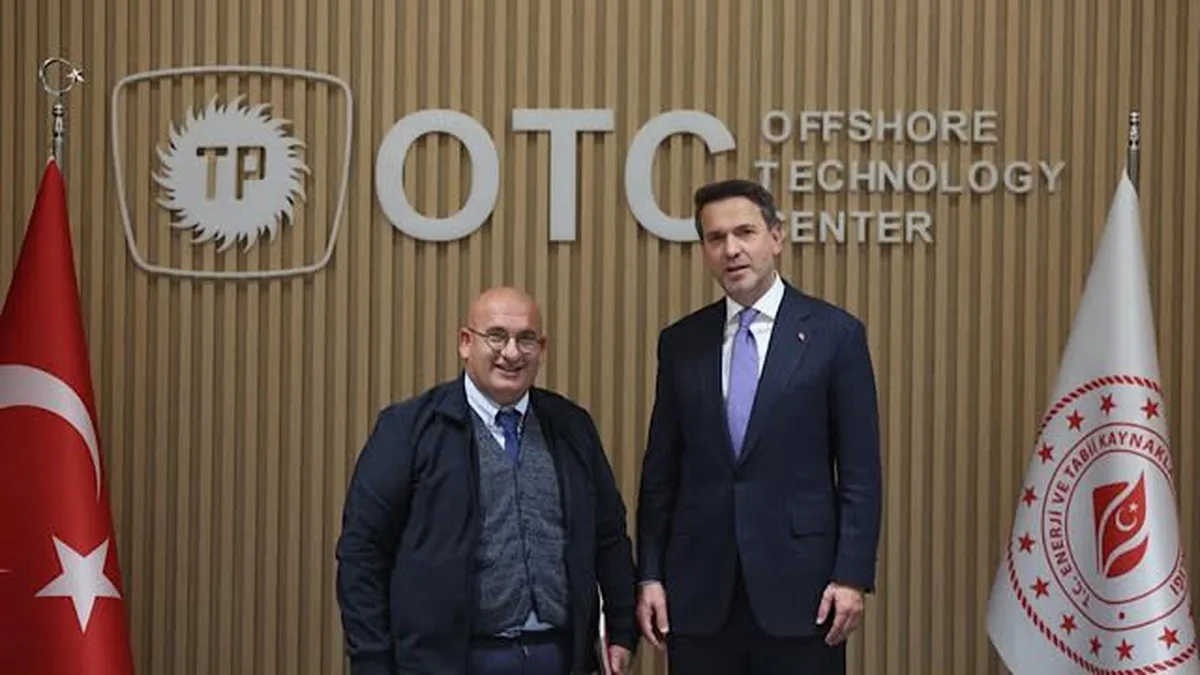 Zonguldak Filyos'ta Osman Gazi Yüzer Üretim Platformu Karadeniz'e uğurlandı