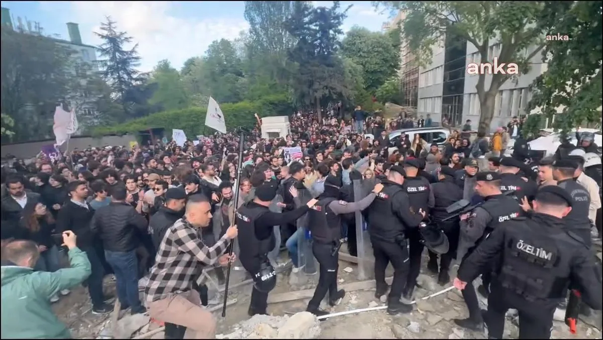 Boğaziçi davasında savcı, T24 muhabiri Can Öztürk'e beraat, 14 öğrenciye ceza istedi