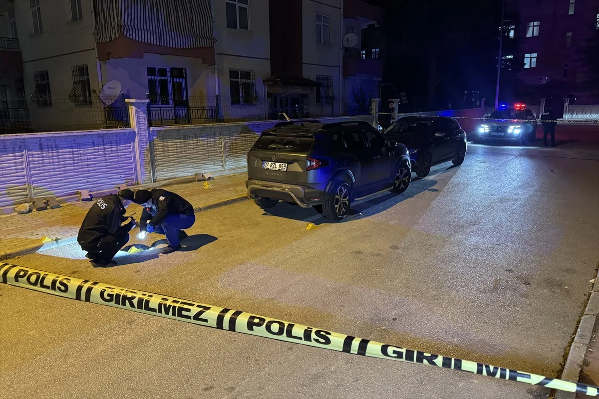Konya Selçuklu'da boşanma aşamasındaki eşini tabancayla vuran zanlı gözaltına alındı