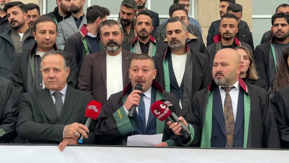 Van Barosu, adliyede avukata saldırıda iki şüphelinin adli kontrolüne itiraz edecek