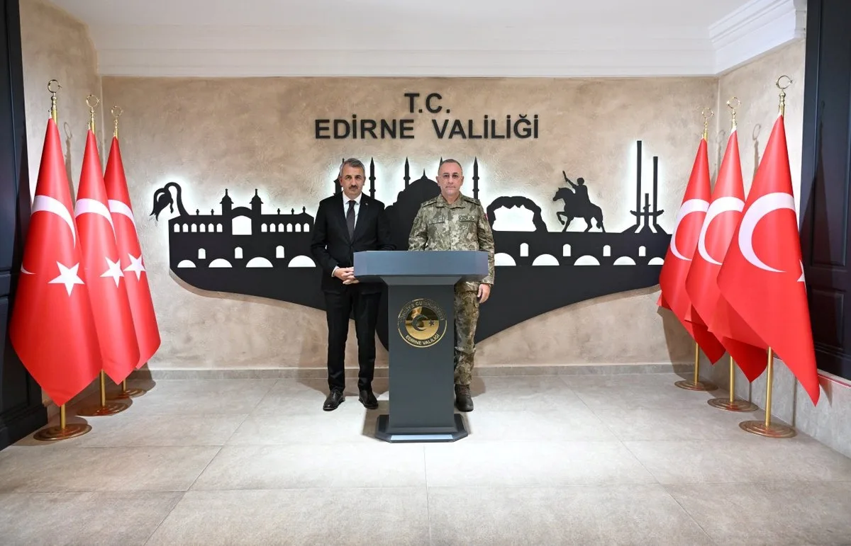 2. Kolordu Komutanı Kılınç'dan Edirne Valisi Sezer'e ziyaret
