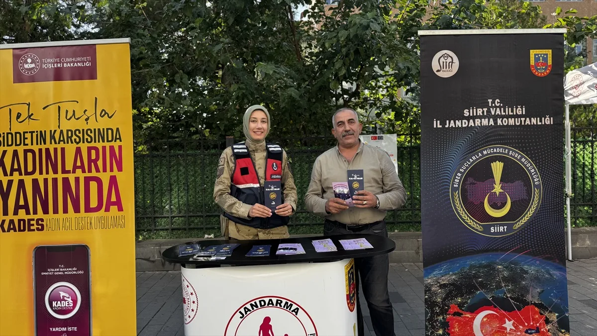 Siirt'te kadına şiddete karşı mahalle buluşmasında bilgilendirme yapıldı