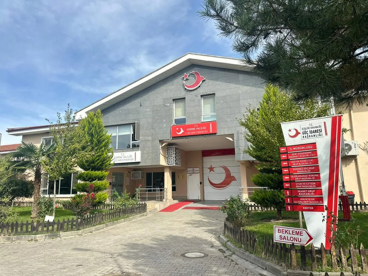 Edirne'de izinden dönmeyen 13 yabancı uyruklu çocuk yeniden bulundu