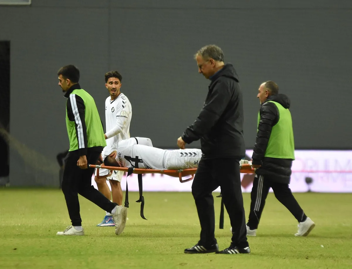 Altay'da sakatlık ve ceza Balıkesirspor maçı öncesi sıkıntı yarattı