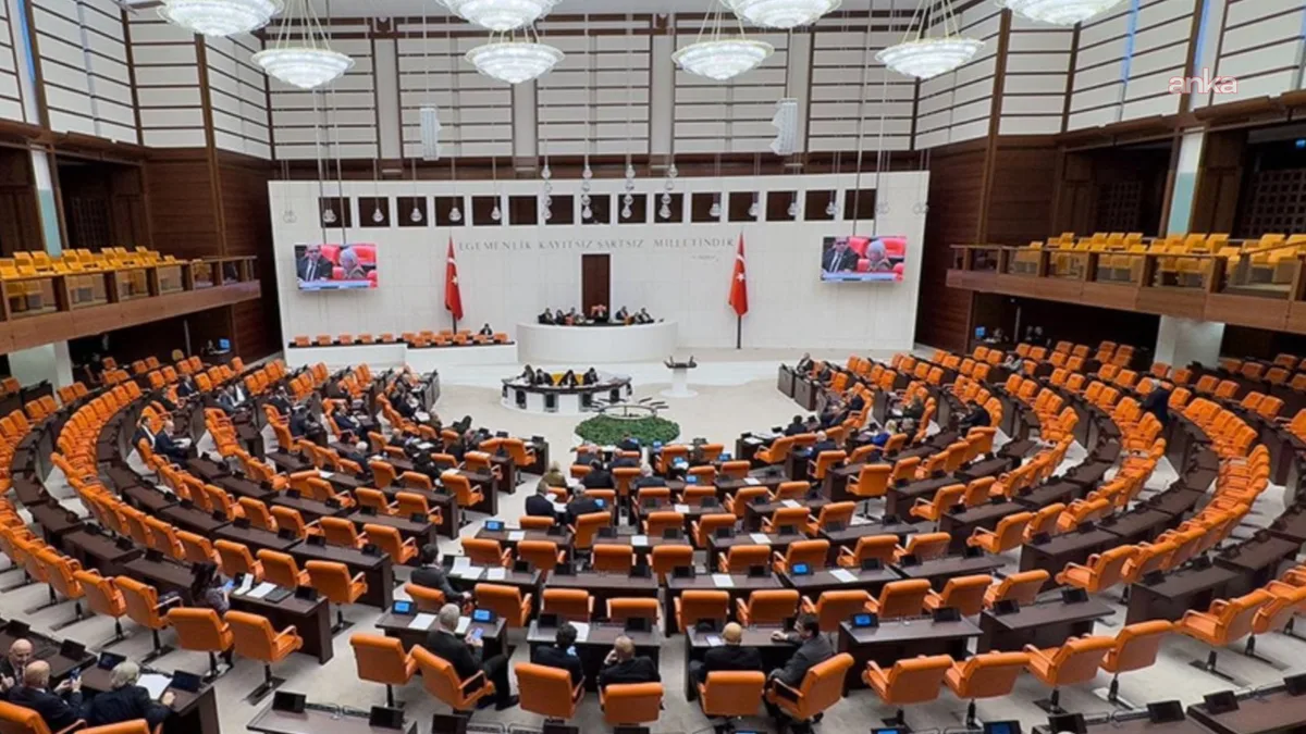 CHP, Fon Yasası'na muhalefet şerhinde 66 fonda örtülü af uyarısı yaptı