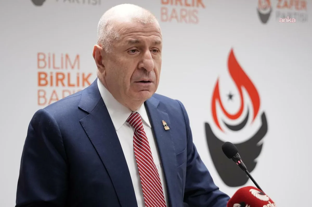 Özdağ, Azerbaycan'ın bağımsızlık gününü kutladı, halkın yanında olacaklarını söyledi