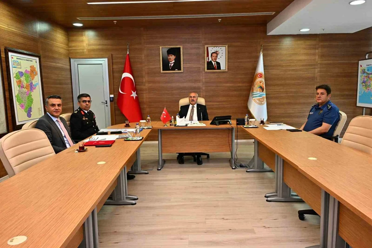 Denizli'de okul güvenliği yedi bakanlık protokolüyle hızlandırıldı