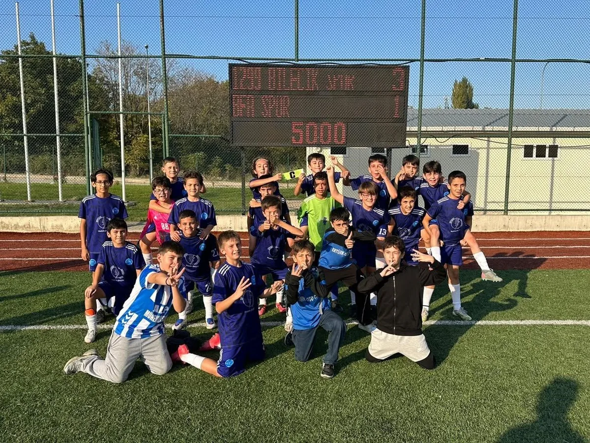 Bilecik derbisinde 1299 Bilecikspor, U12 Gençler Ligi'nde BFA'yı 3-1 yendi