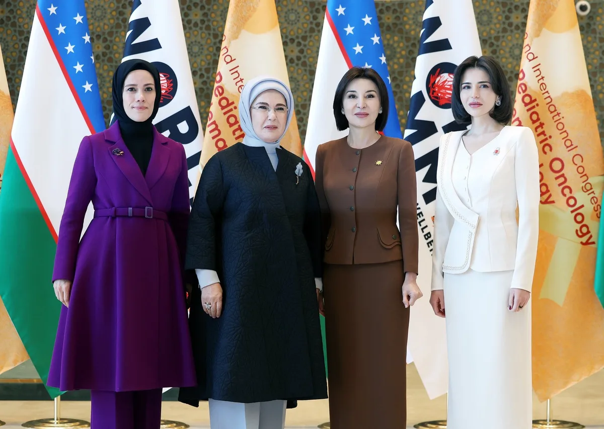Emine Erdoğan: Gazze başta olmak üzere savaş bölgelerindeki çocukların sesi olmayı insanlık vazifemiz görüyoruz