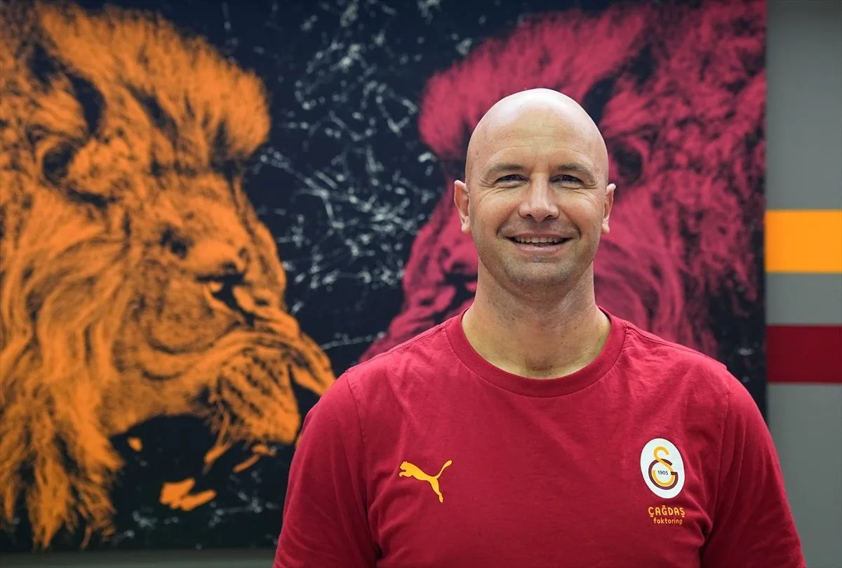 Frederic Dusart kimdir? Potanın Perileri'nin yeni hocası Galatasaray'ı da çalıştırıyor